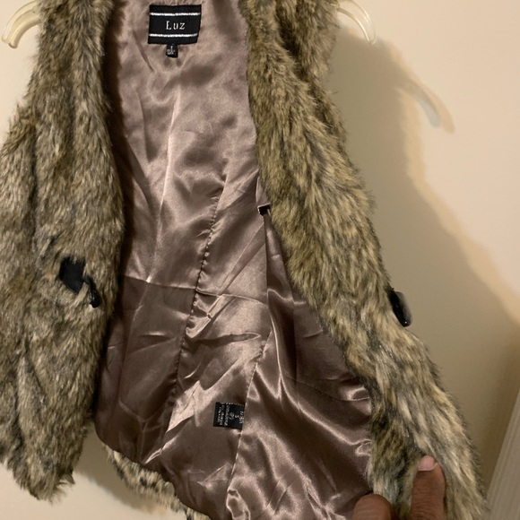Faux Fur Vest by LUZ size Small - Picture 15 of 16